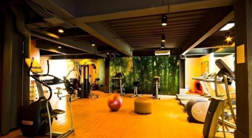 Mallberry Suites Business Hotel Кагаян де Оро Екстериор снимка