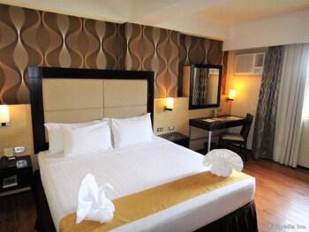 Mallberry Suites Business Hotel Кагаян де Оро Екстериор снимка