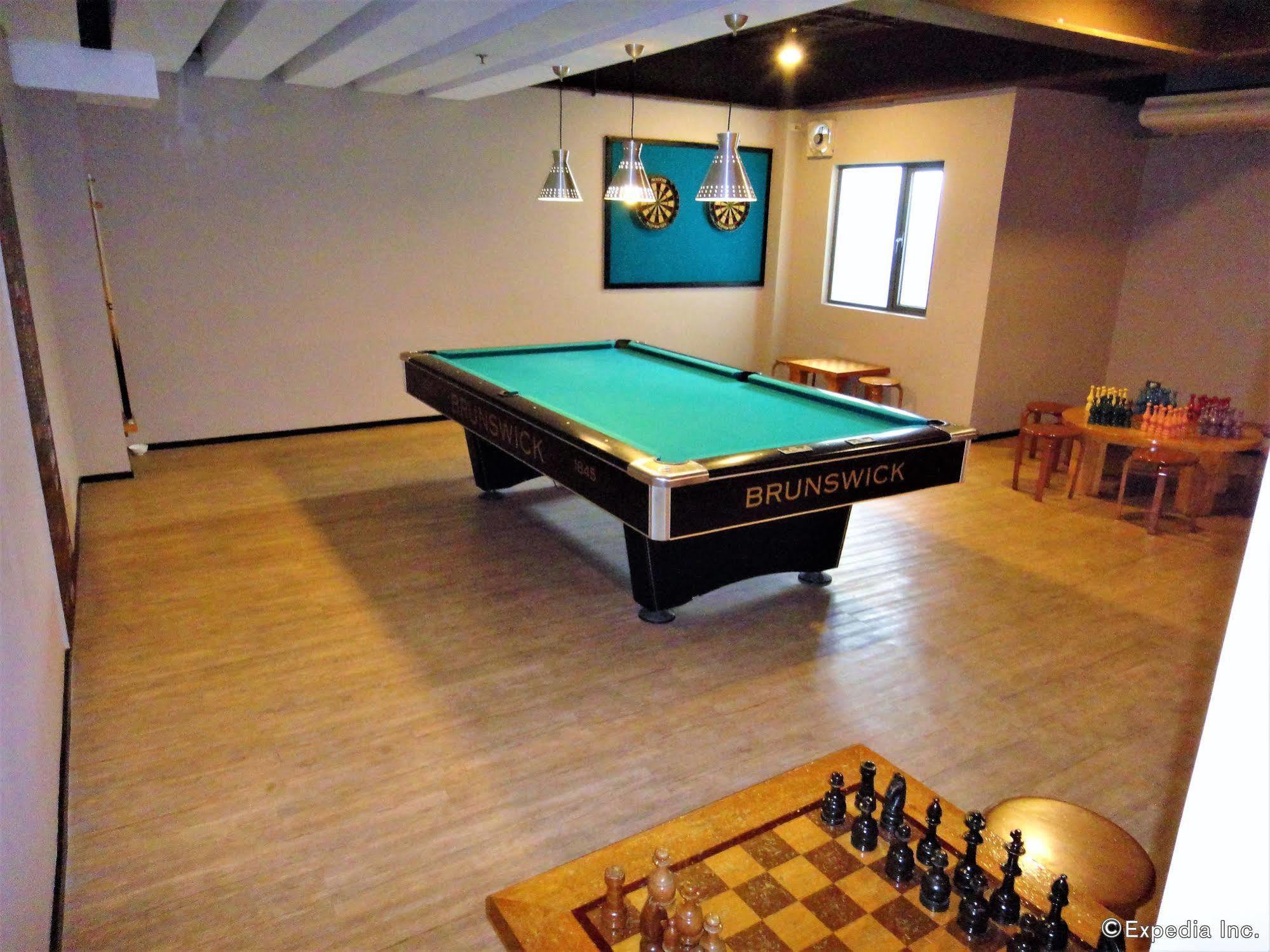 Mallberry Suites Business Hotel Кагаян де Оро Екстериор снимка